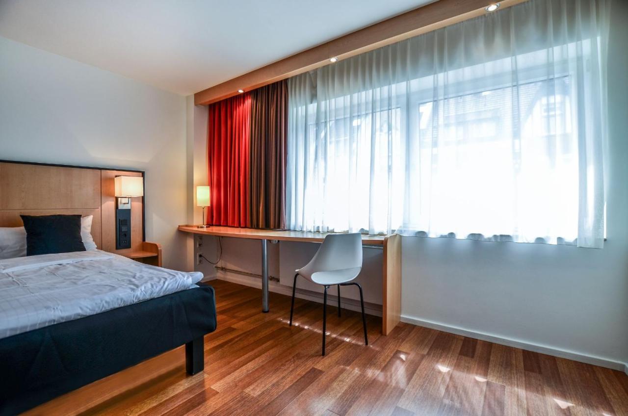 Stay Lev Hotel Леверкузен Экстерьер фото
