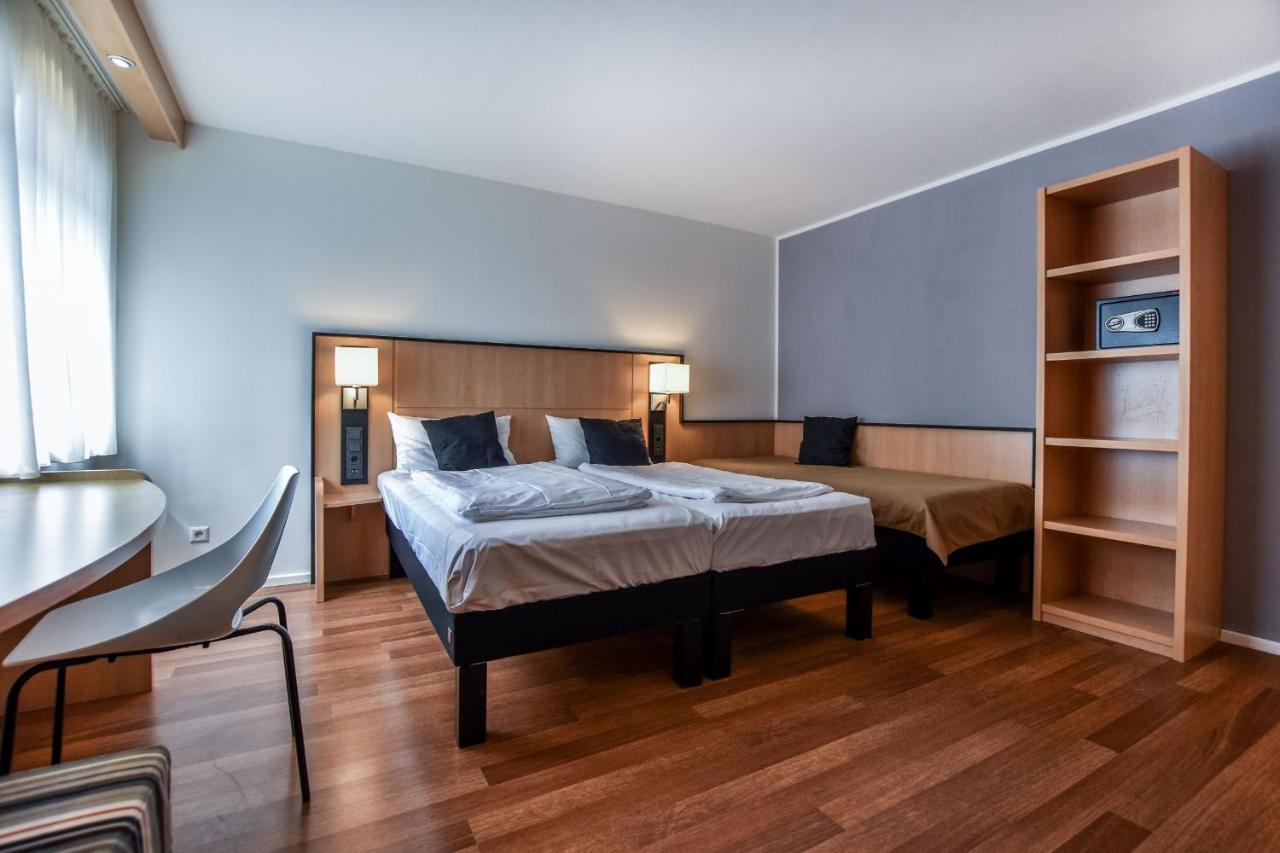 Stay Lev Hotel Леверкузен Экстерьер фото